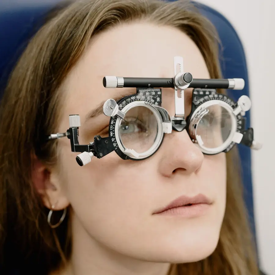 Adaptación de lentillas